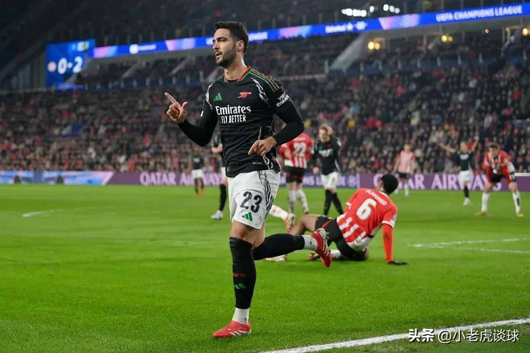 九游APP下载-包含清晨AC米兰备战德甲赛后阿森纳调整名单以备荷甲，西汉姆集结日内部沟通都惊呆了的词条-九游APP下载